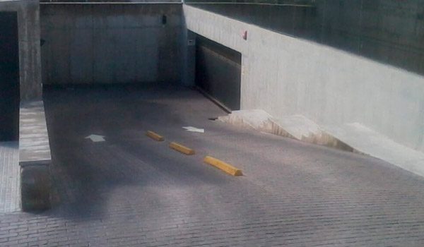 Alquiler de plaza de parking en Grismateria