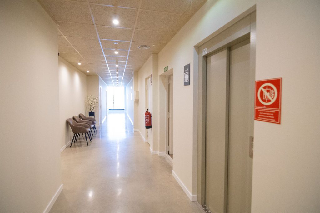 Zonas comúnes pasillo acceso